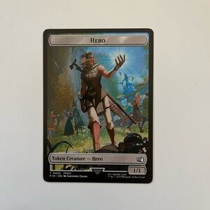 Hero (0002)   Knight Double-Sided Token Final Fantasy Regular